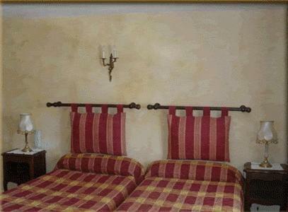 Hotel Logis H�tel De La Tour