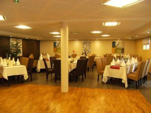 Hotel Logis H�tel De La Tour