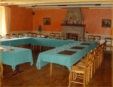 Hotel Logis H�tel De La Tour