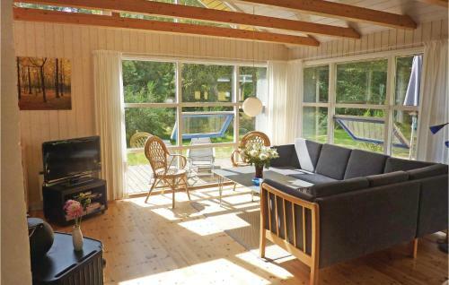 Holiday Home Loftsg�rdsskoven Aakirkeby XI