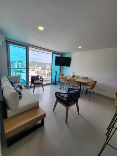 Apartamento Reci�n Dotado A 2 Cuadras De La Playa