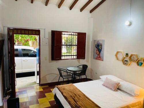 Apartaestudio Colonial, Aire Acondicionado, Wifi 200 Mbps