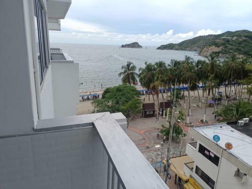 Apartamento Rodadero Frente Del Mar-edificio Tacoa