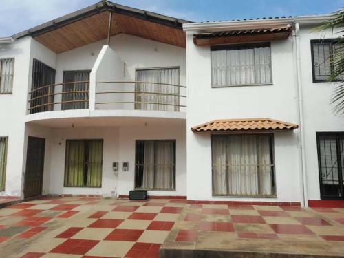 Acogedora Casa Flandes