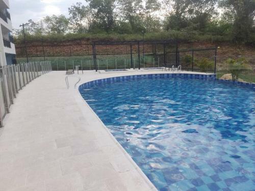 Apartamento Lujoso Y C�modo Apto Con Jacuzzi Privado