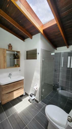 Amplio Y Comodo Apartamento En Envigado
