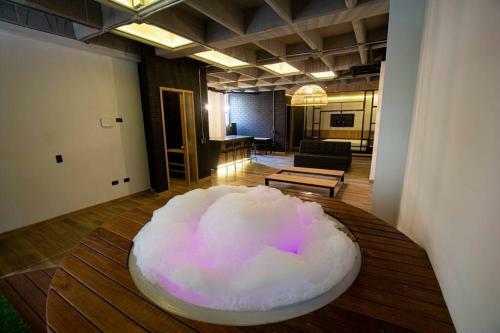 Apartamento Deluxe Man Cave With Jacuzzy