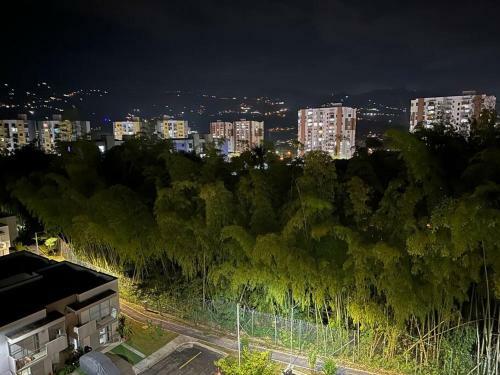 Moderno Apartamento Con 3 Habitaciones