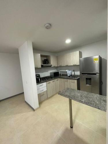 Moderno Apartamento Con 3 Habitaciones