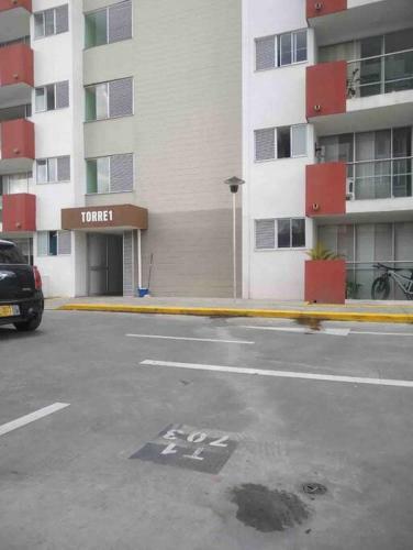 Apartamento Nuevo, Central, Hermosa Vista.