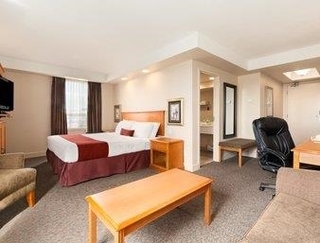 Motel Travelodge Spruce Grove