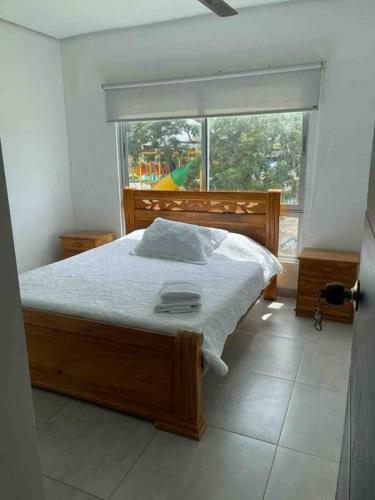 Apartamento En Cove�as Cerca Al Mar #202