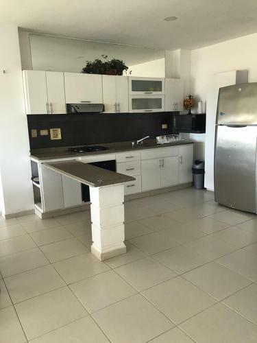 Apartamento Frente A La Playa En Cove�as
