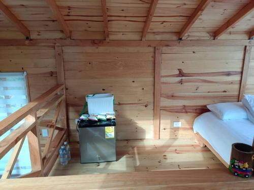 Villa Ecocaba�a Con Jacuzzi Ecocaba�as Byb