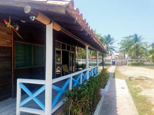 Caba�a-finca En Cove�as Cerca A La Playa