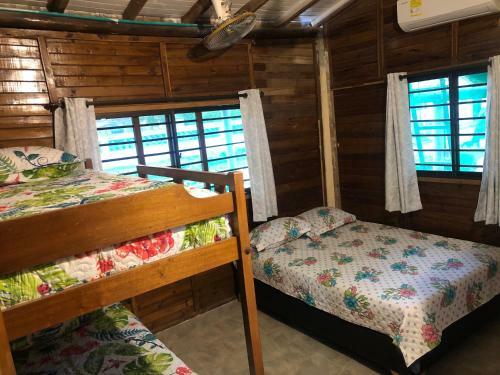 Caba�a-finca En Cove�as Cerca A La Playa