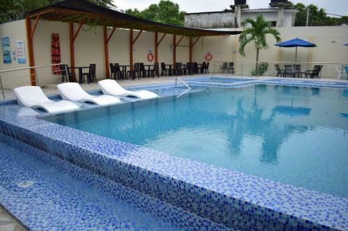 Hotel Caba�as Covemar De Lujo