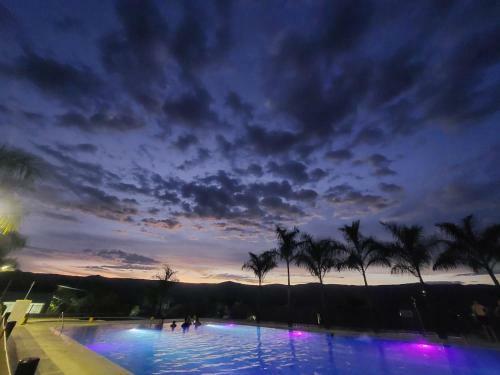 Villa Mansi�n Con Piscina Privada