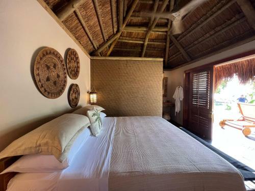 Hotel Acasi Rustic Beach