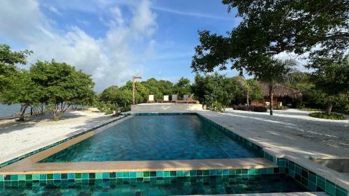 Hotel Acasi Rustic Beach
