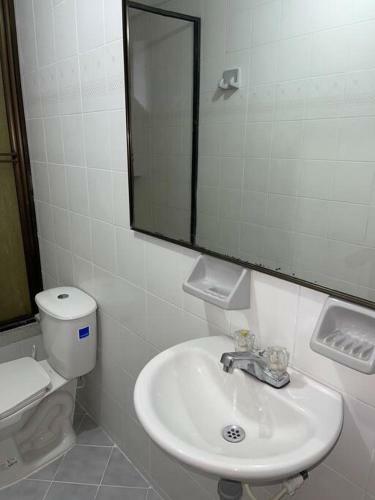 Beautiful 1 Bedroom Apartment