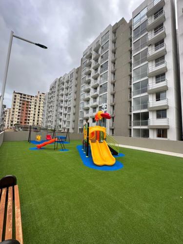 Incre�ble Apartamento De 2 Habitaciones Con Vista Verde