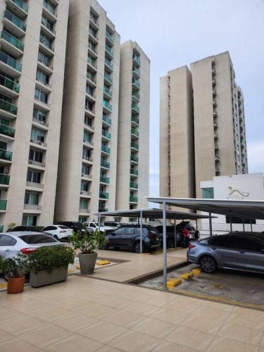 Apartamento Apto C�modo, Exc. Ubicaci�n. 74