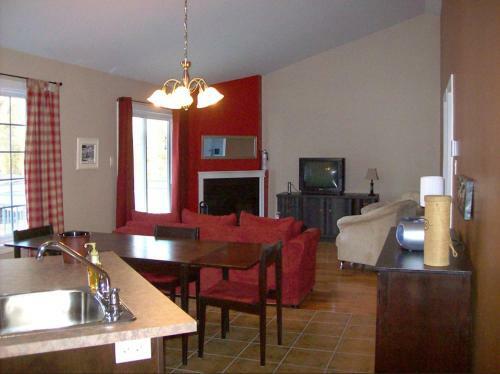 Aparthotel Condos Le Relais St-c�me