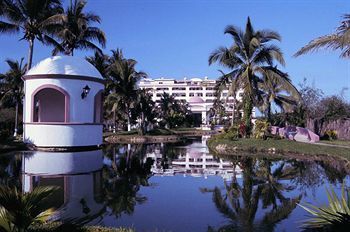 Hotel Costa Bonita Condominium & Beach Resort