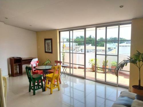 Apartamento Luminoso Hospedaje Con Balc�n