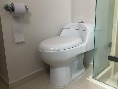 Apartamento Secure 3-br In South Cali Pool & Pet-friendly