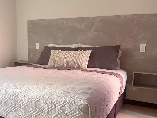Apartamento Secure 3-br In South Cali Pool & Pet-friendly