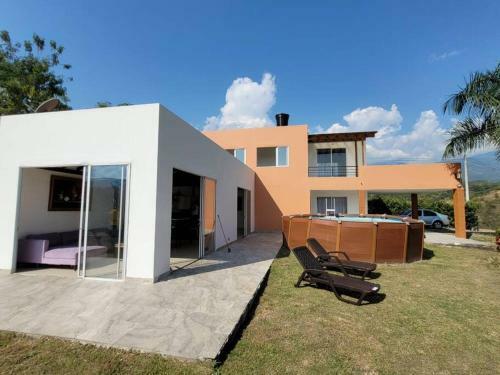 Beautiful Farm House In Sopetran