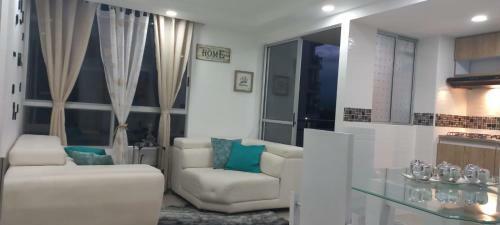 Moderno Amplio Y Acogedor Apartamento En El Sur De Cali
