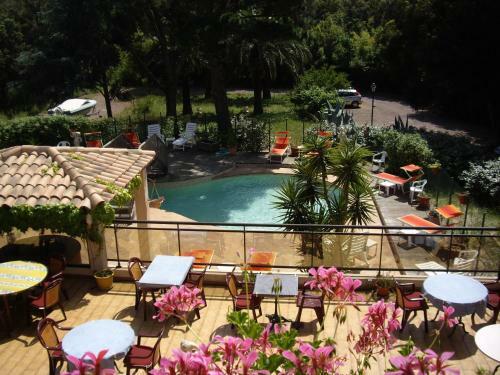 Hotel H�tel Les Palmiers