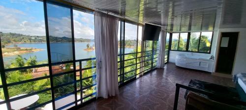 Hotel Miirador Cielo Blue