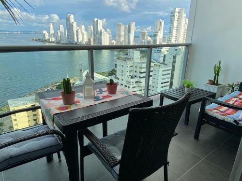 Lujoso Apartamento En Bocagrande