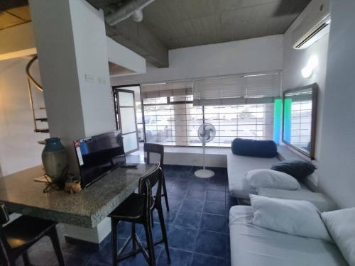 Apartamento Con Entrada Privada Laguito5