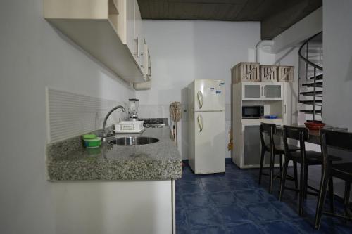 Apartamento Con Entrada Privada Laguito5