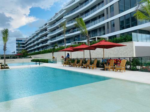 Apartamento Amazing Loft / Private Beach + Pools + Natural