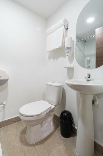 Bon 17 Hotel By Shg