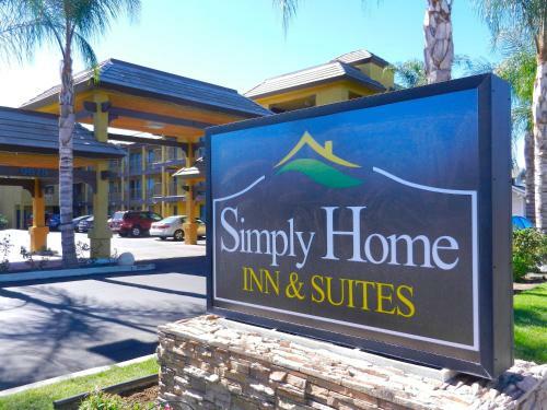 Motel Simply Home Inn & Suites - Riverside