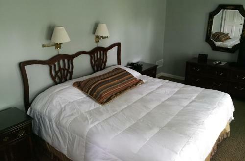 Century Suites Hotel