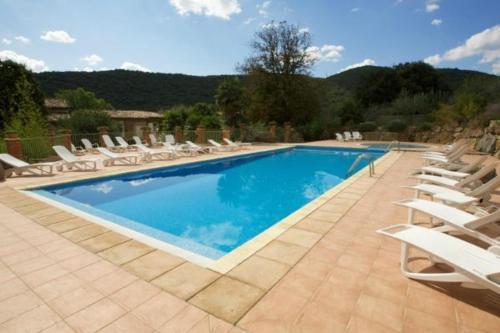 Hotel H�tel Restaurant Le Pradinas