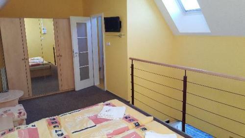 Hostal Villa Roz�rka