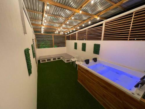 Wonderful Trinity Beach House In Crespo.