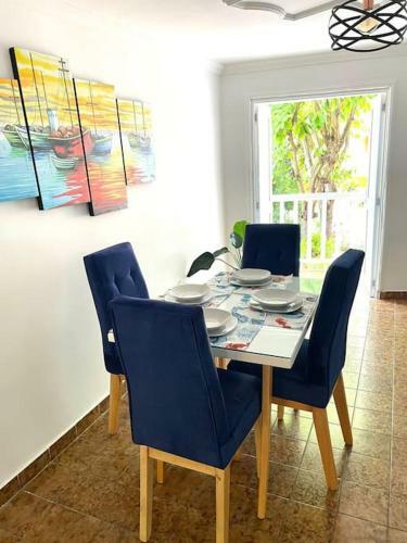 Apartamento C�modo Apto Zona Hist�rica Cgena