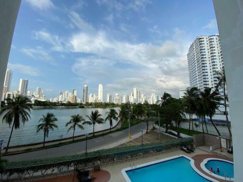 Apartamento En Laguito Ed. Cristoforo 303 Icdi