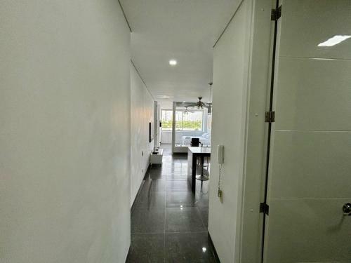 Apartamento En Laguito Ed. Cristoforo 303 Icdi