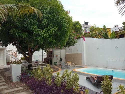 Hotel Caba�a El Arbol Cartagena